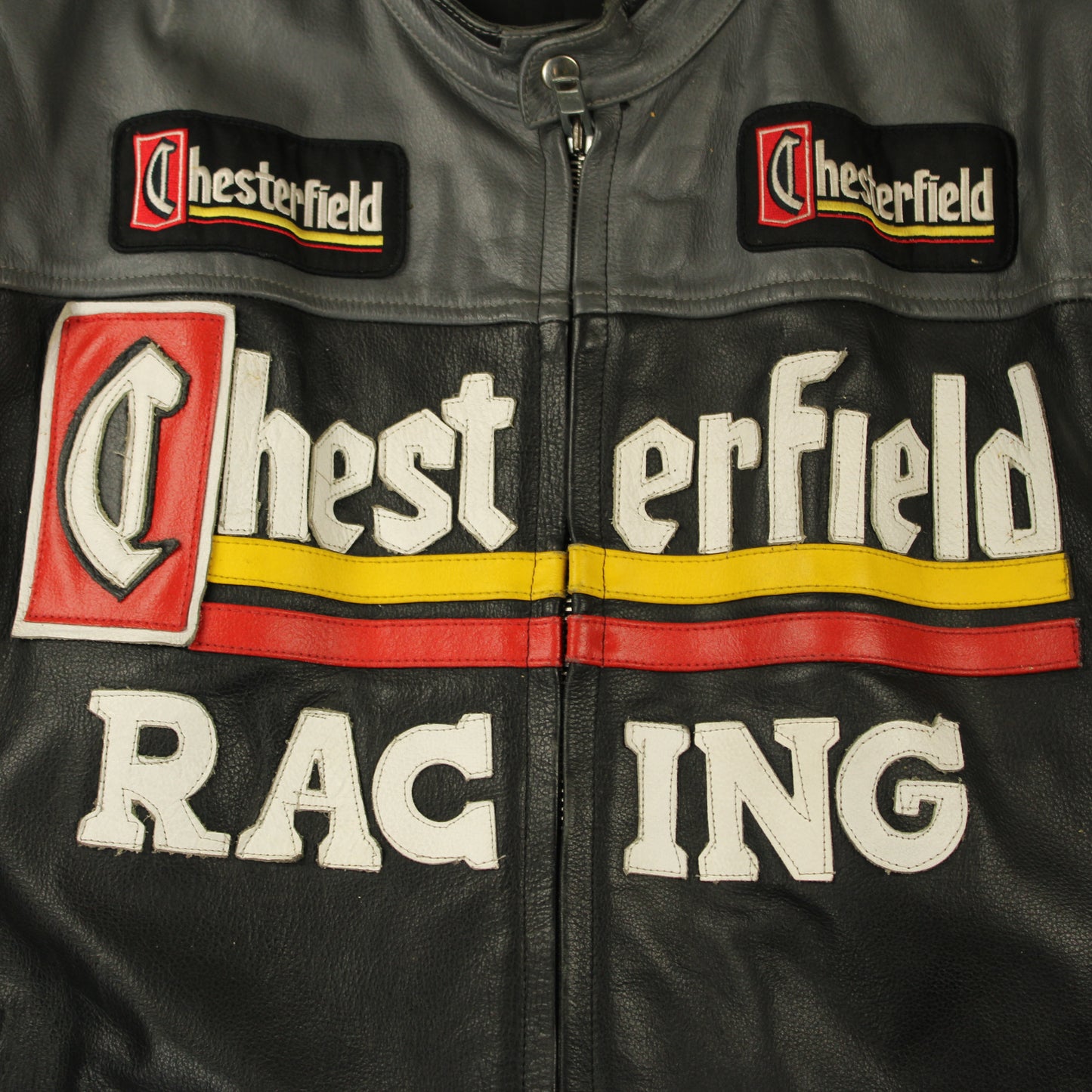 Veste en cuire de moto chesterfield